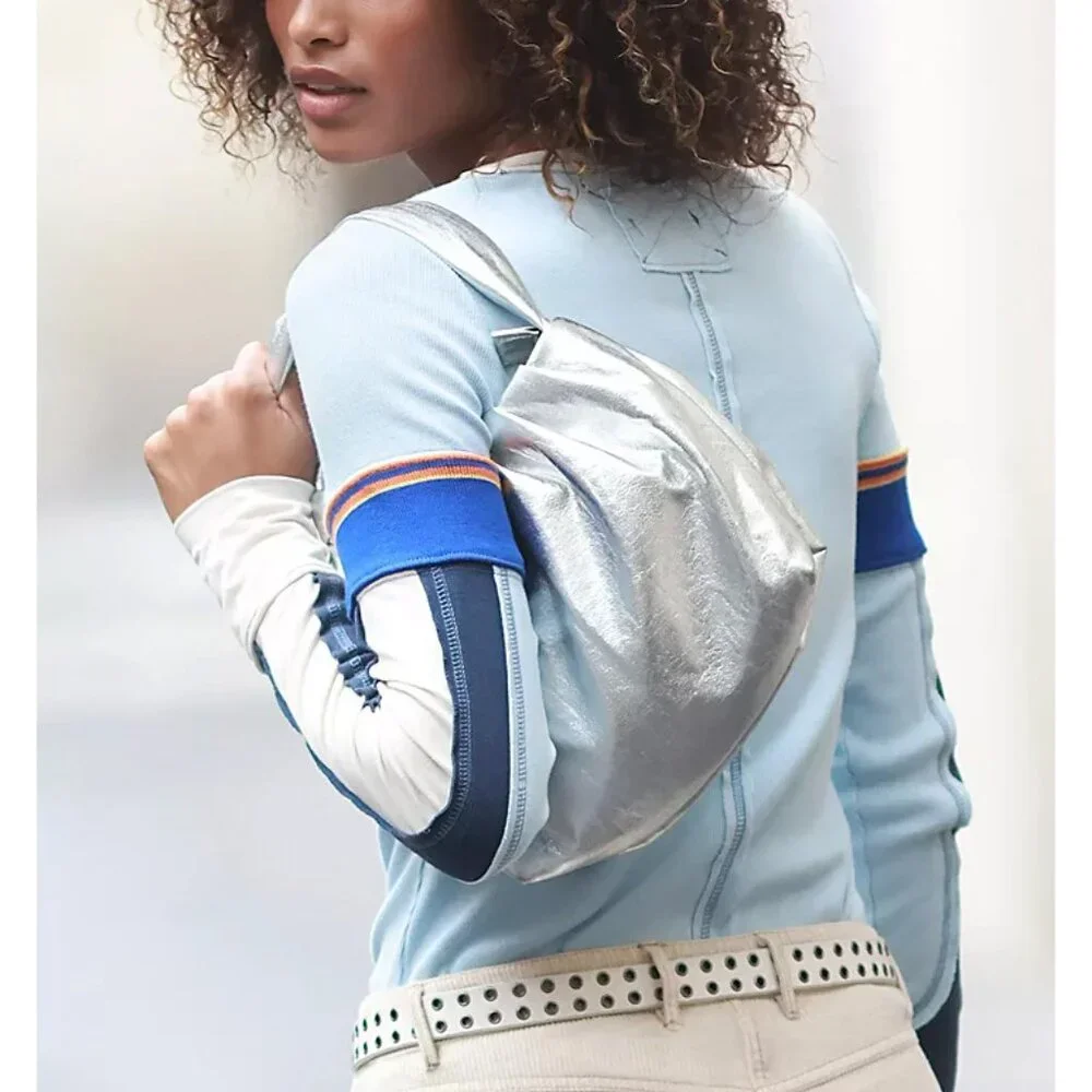 FREE PEOPLE Viva La Vegan bag/ Silver NWT♥️ - Picture 10 of 10